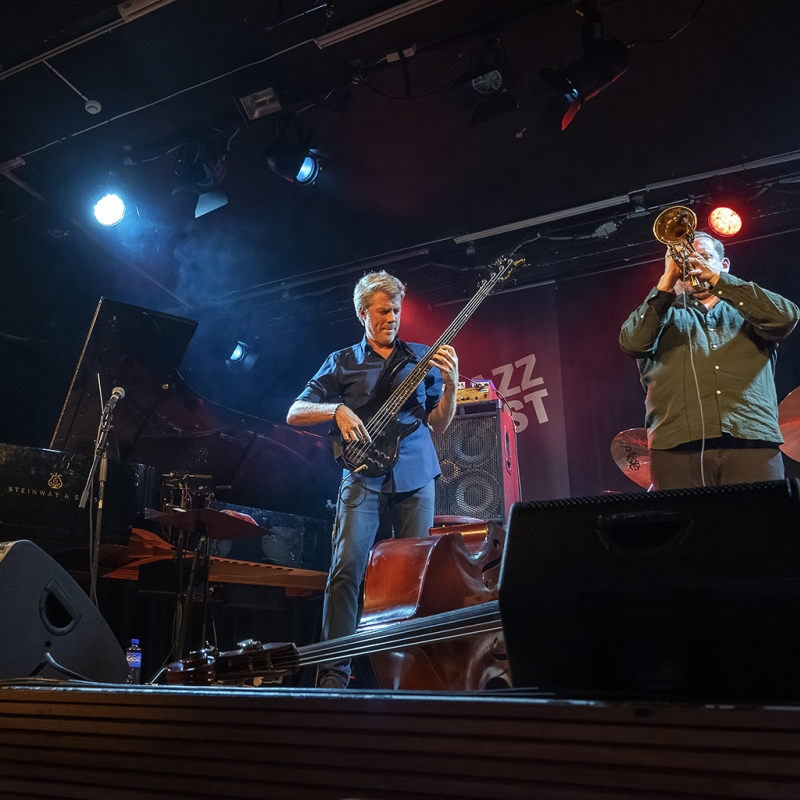 Kyle Eastwood på Dokkhuset