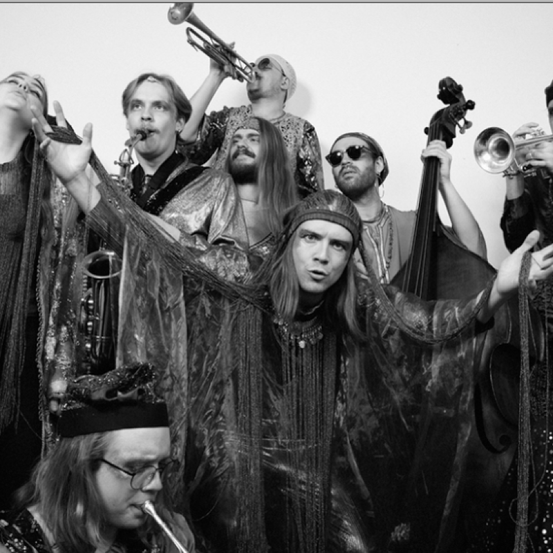 Cosmic Swing Orchestra